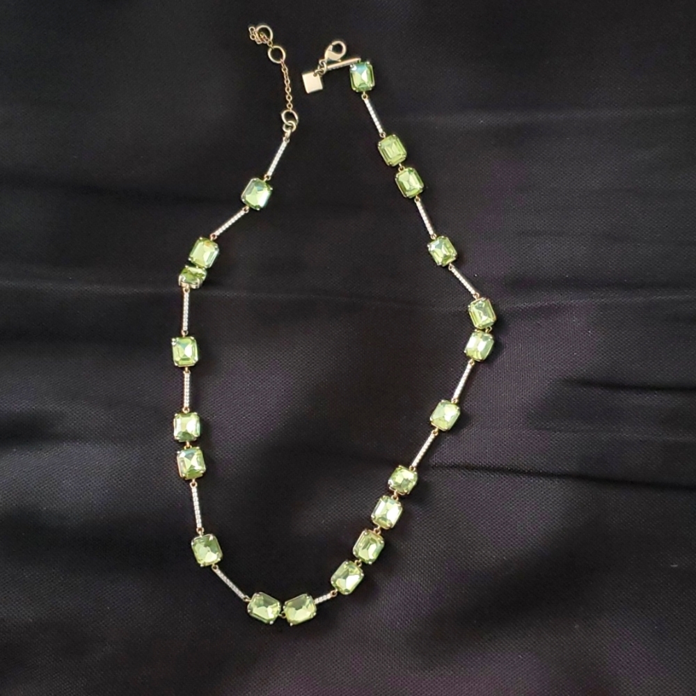 Banana Republic necklace